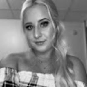 Meet your Posher, Lexi